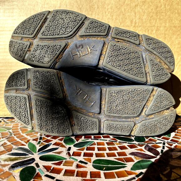 Huk Attack Subzero Fishing Shoes Low Top Breathable Lace Up Blue Black US 11.5 - Picture 7 of 7